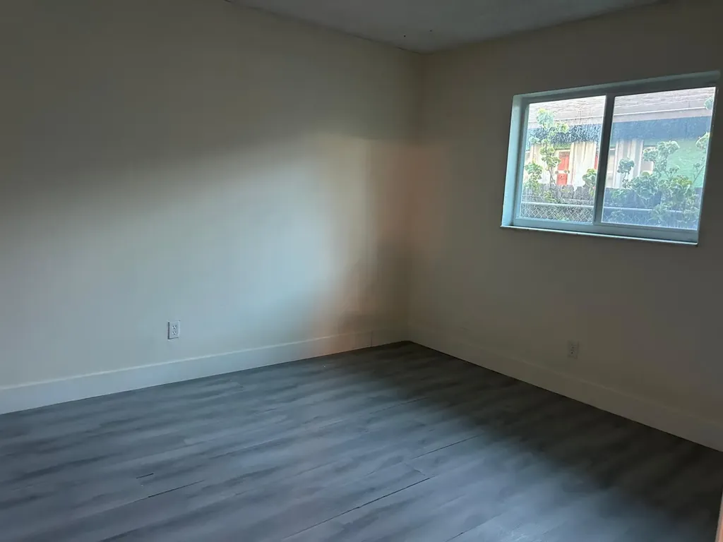 2828 NW 9th Place Fort Lauderdale FL 33311