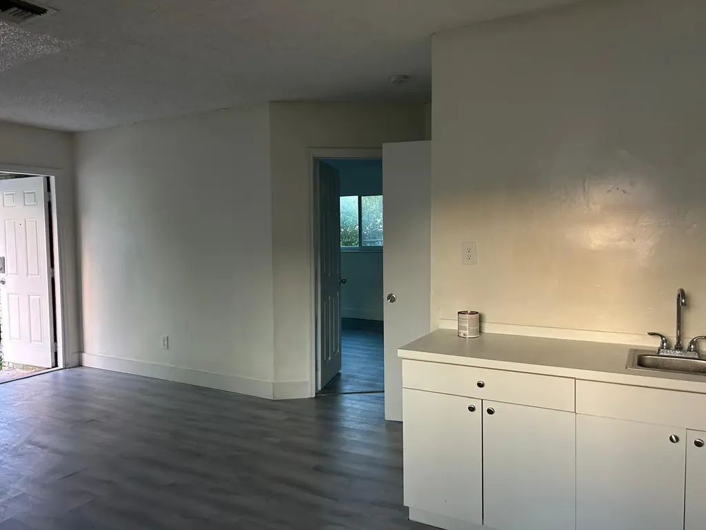2828 NW 9th Place Fort Lauderdale FL 33311