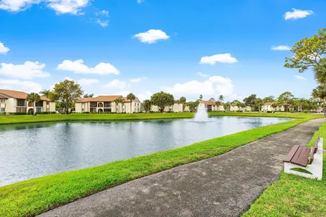 3560 Pine Tree Court Greenacres FL 33463