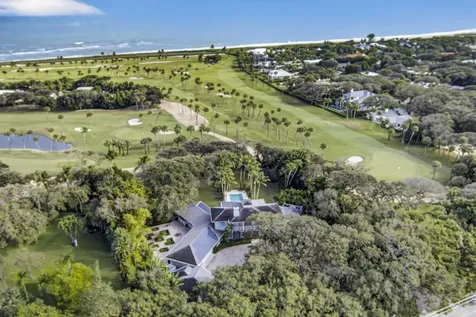 2010 Club Drive Vero Beach FL 32963