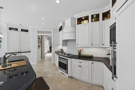 2010 Club Drive Vero Beach FL 32963