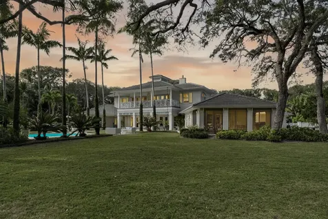 2010 Club Drive Vero Beach FL 32963