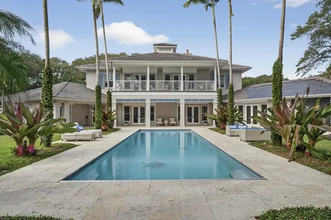2010 Club Drive Vero Beach FL 32963