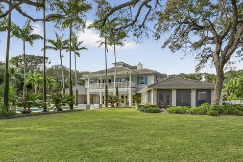 2010 Club Drive Vero Beach FL 32963