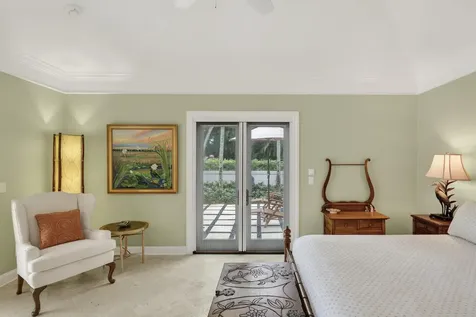 2010 Club Drive Vero Beach FL 32963