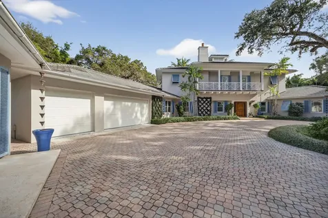 2010 Club Drive Vero Beach FL 32963