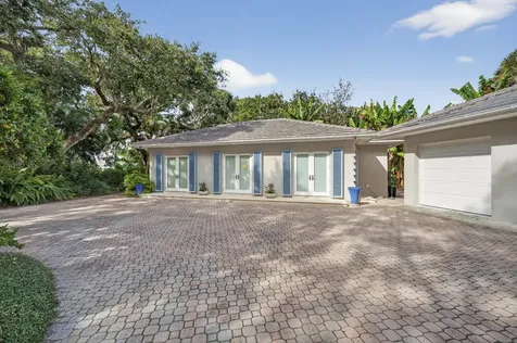 2010 Club Drive Vero Beach FL 32963