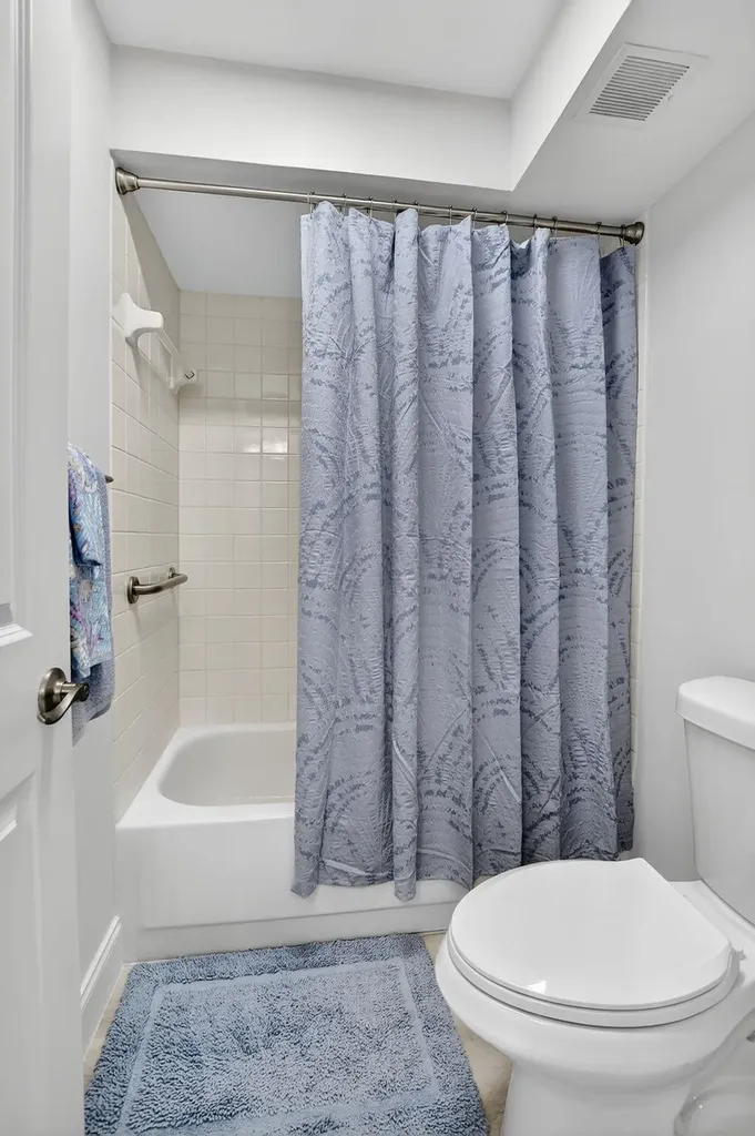 8 Royal Palm Way Boca Raton FL 33432