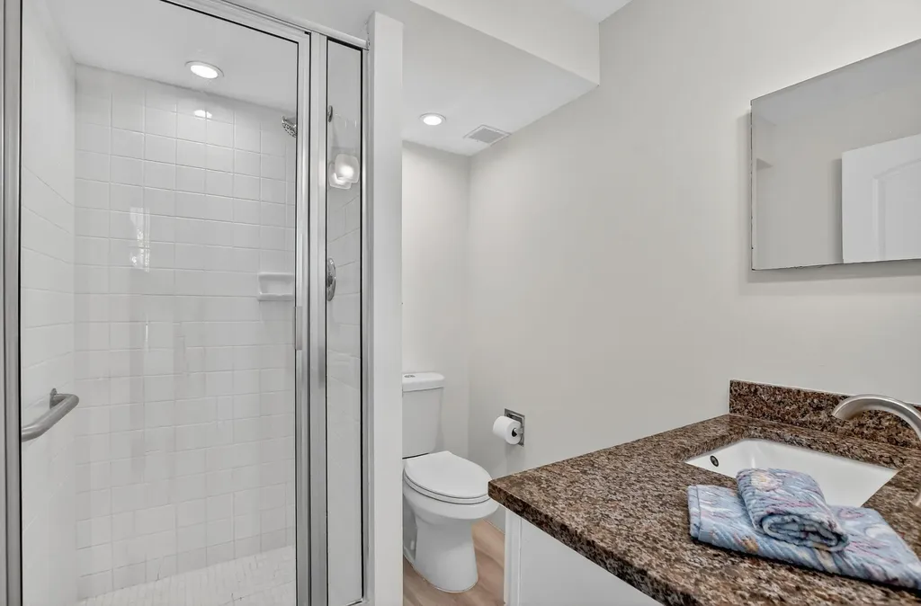 8 Royal Palm Way Boca Raton FL 33432