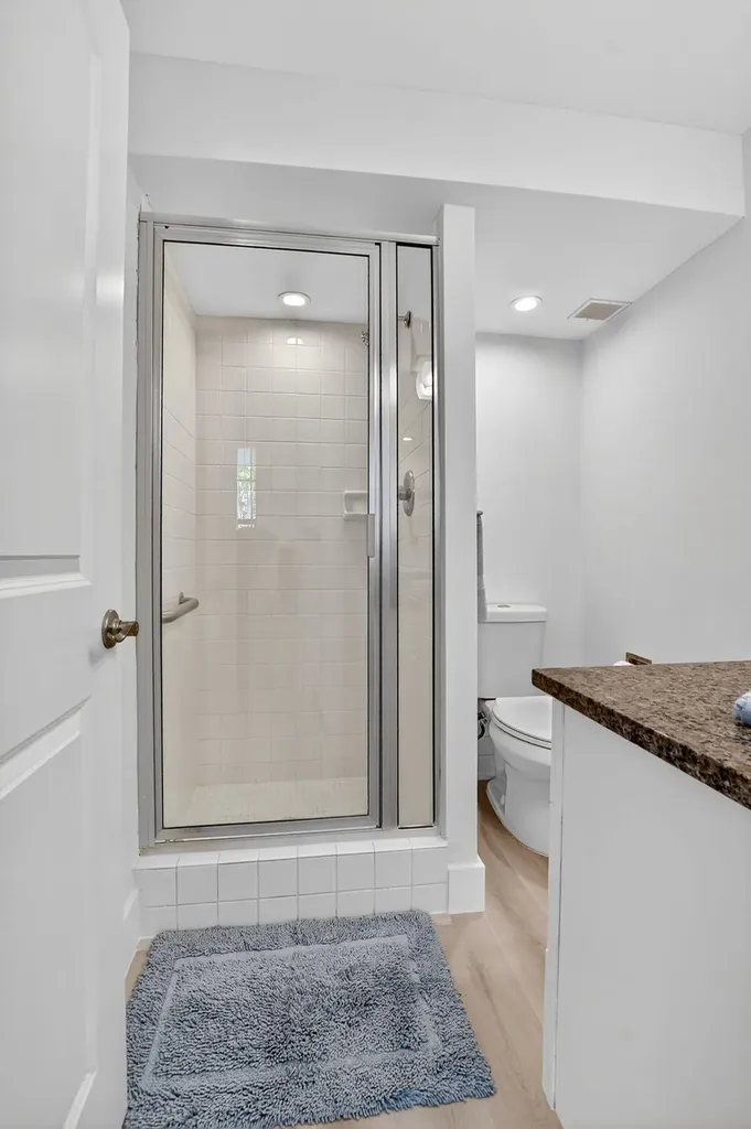 8 Royal Palm Way Boca Raton FL 33432