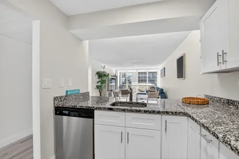 8 Royal Palm Way Boca Raton FL 33432