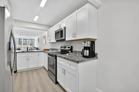 8 Royal Palm Way Boca Raton FL 33432