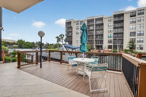 8 Royal Palm Way Boca Raton FL 33432