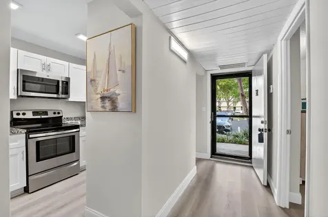 8 Royal Palm Way Boca Raton FL 33432