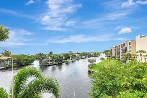 8 Royal Palm Way Boca Raton FL 33432