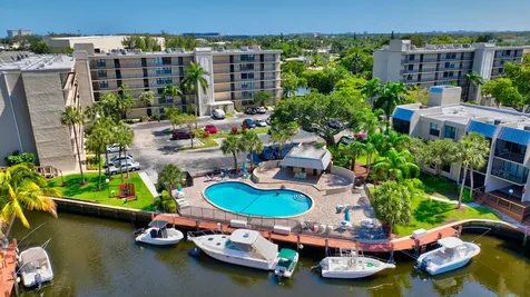 8 Royal Palm Way Boca Raton FL 33432