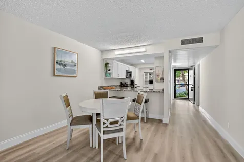 8 Royal Palm Way Boca Raton FL 33432