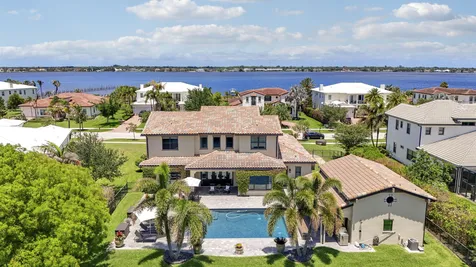 3045 NW Radcliffe Way Palm City FL 34990