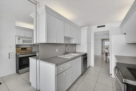 4200 N Ocean Drive Singer Island FL 33404