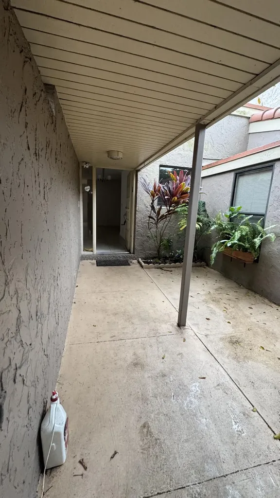 802 Saint Andrews Road Hollywood FL 33021
