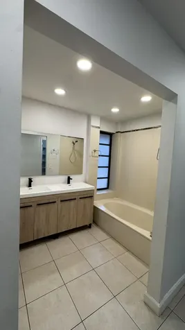 802 Saint Andrews Road Hollywood FL 33021