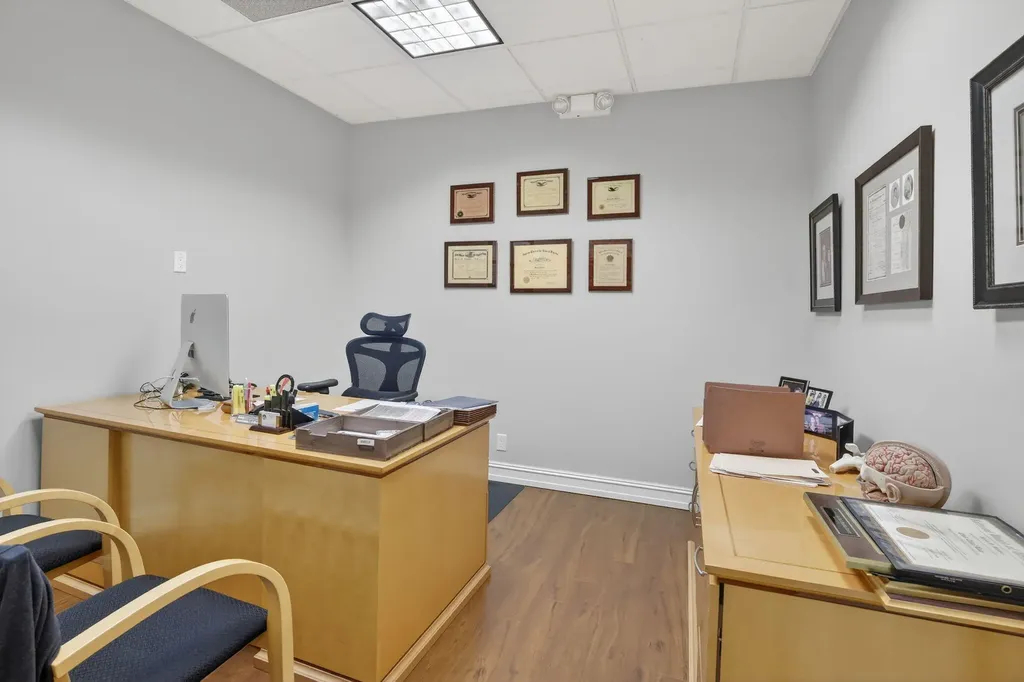 100 SE 6th Street Fort Lauderdale FL 33301