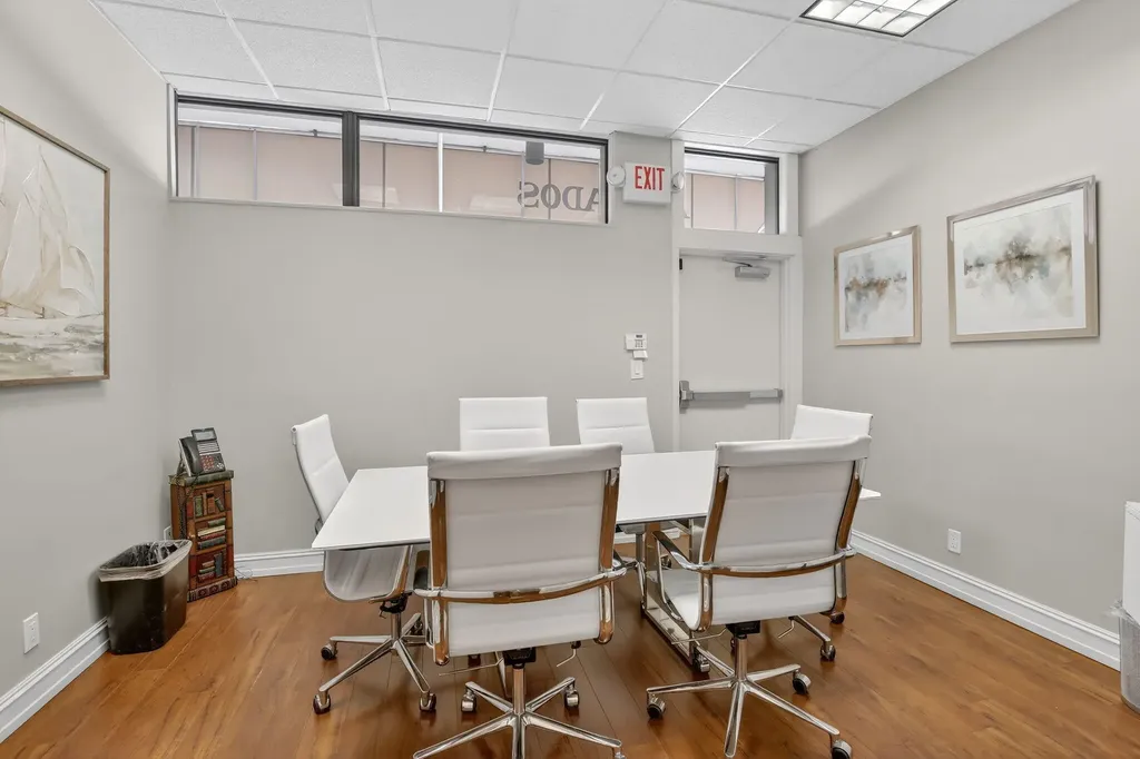 100 SE 6th Street Fort Lauderdale FL 33301