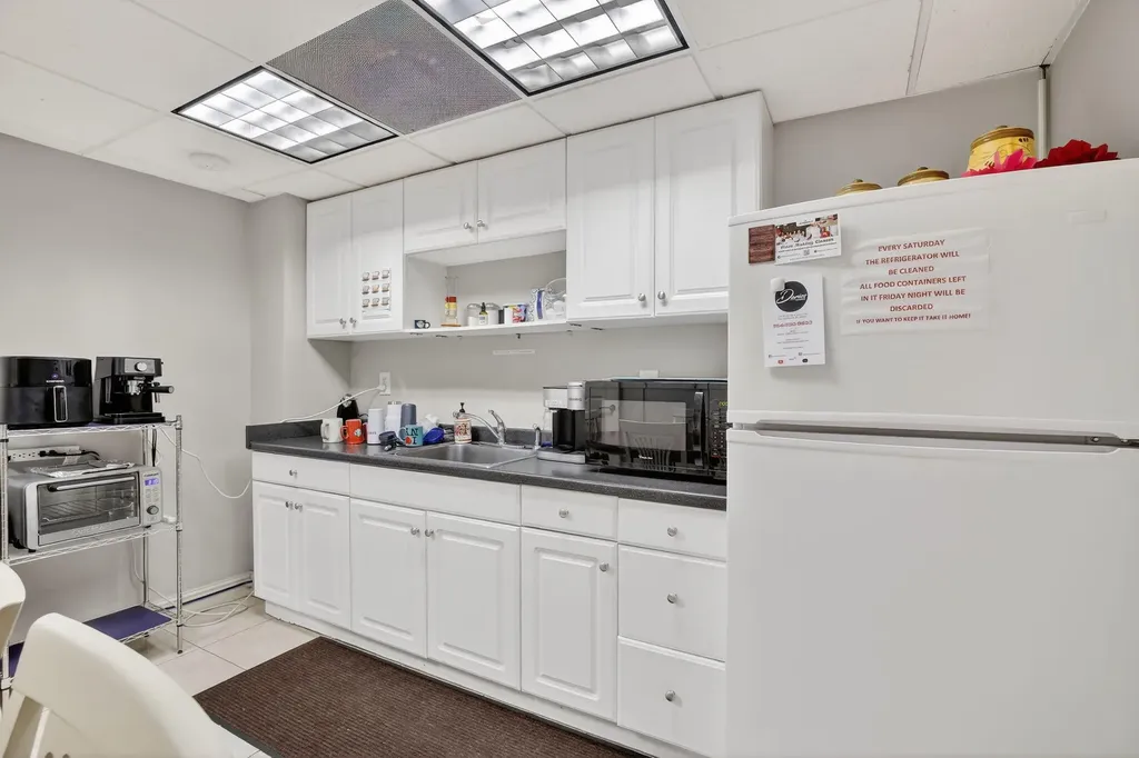 100 SE 6th Street Fort Lauderdale FL 33301