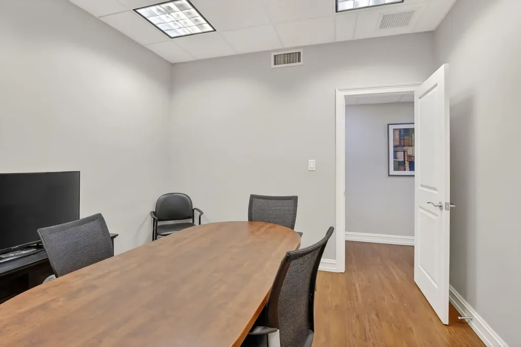 100 SE 6th Street Fort Lauderdale FL 33301