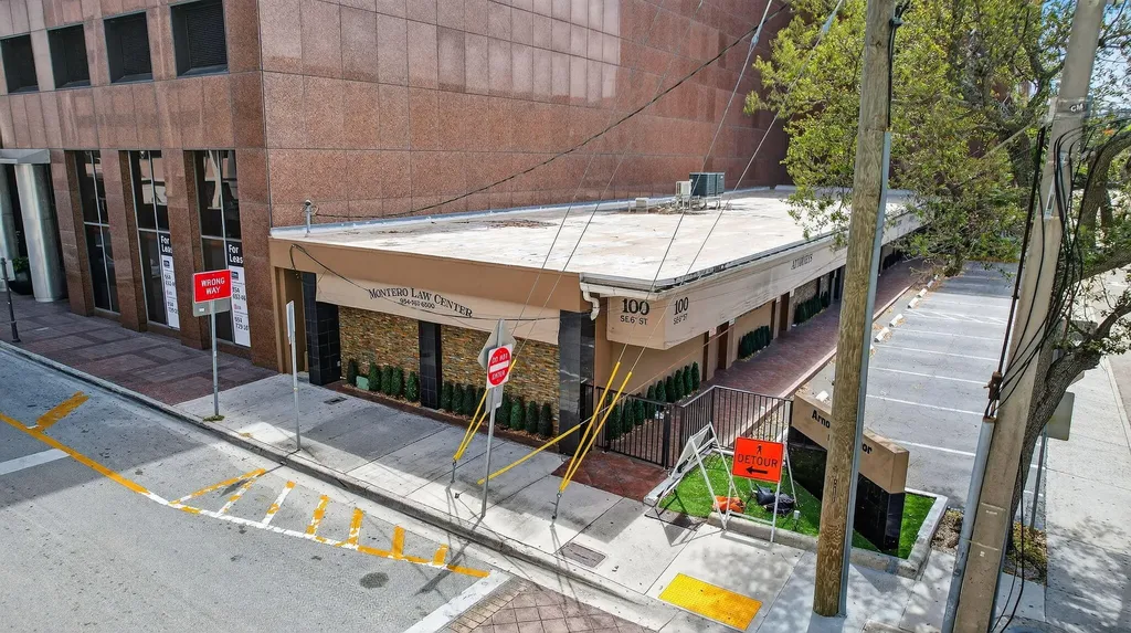 100 SE 6th Street Fort Lauderdale FL 33301