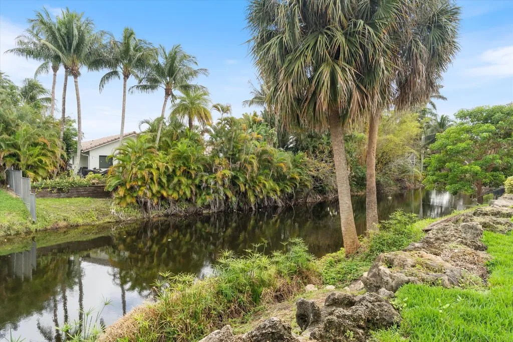 440 NW 11th Avenue Boca Raton FL 33486