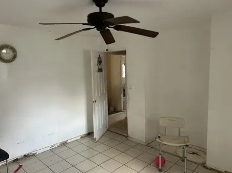 14035 NW 6th Avenue North Miami FL 33168