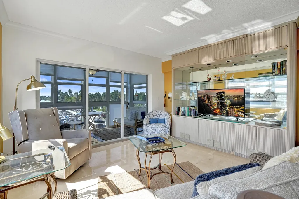 1481 S Ocean Boulevard Pompano Beach FL 33062