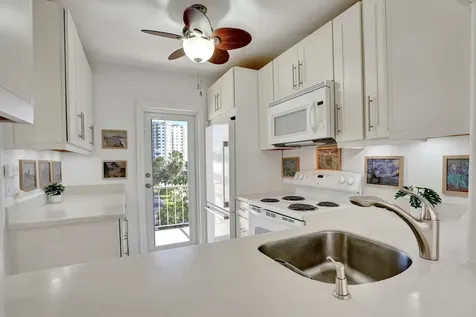1481 S Ocean Boulevard Pompano Beach FL 33062