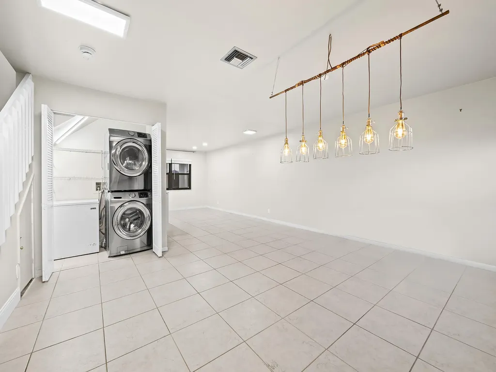 3370 Beau Rivage Drive Pompano Beach FL 33064