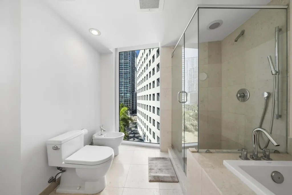 495 Brickell Avenue Miami FL 33131