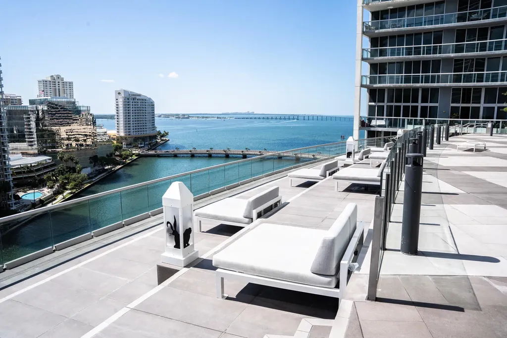 495 Brickell Avenue Miami FL 33131