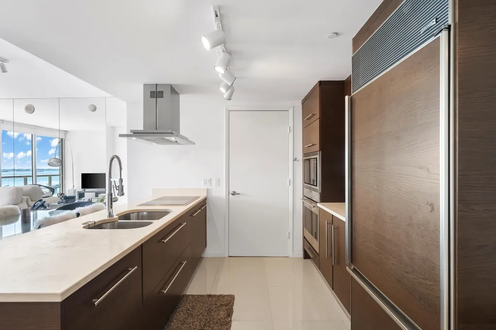 495 Brickell Avenue Miami FL 33131
