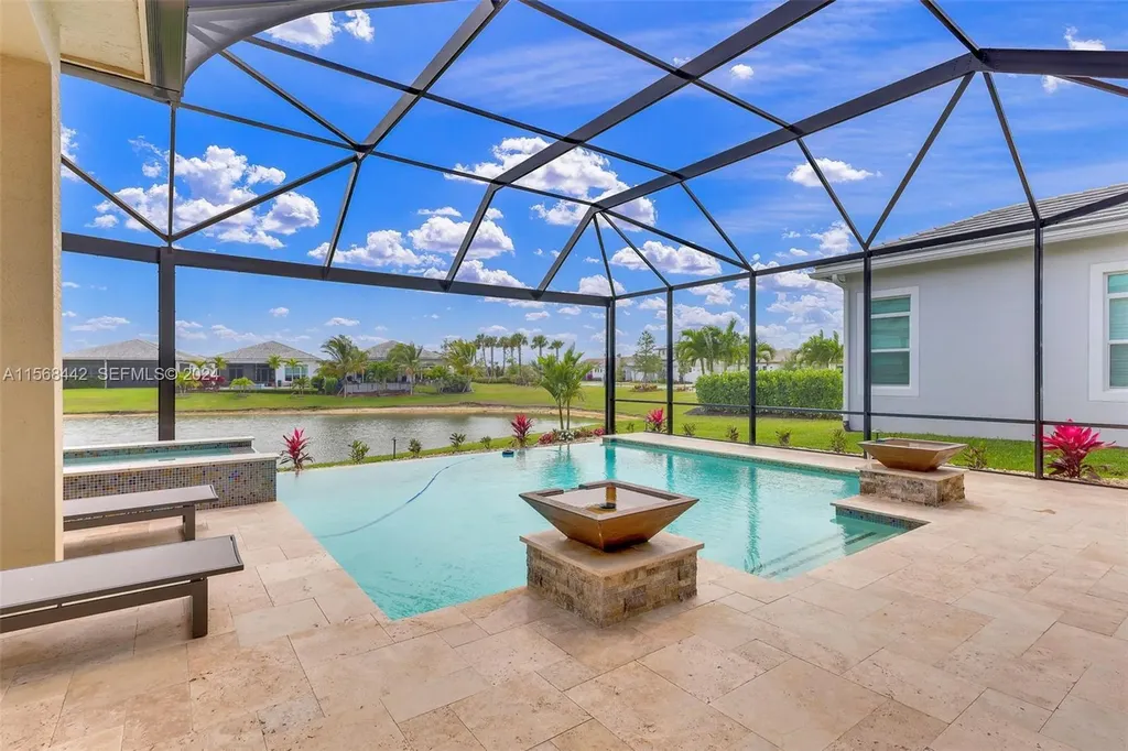 8765 SW Flutto Way Port St Lucie FL 34987