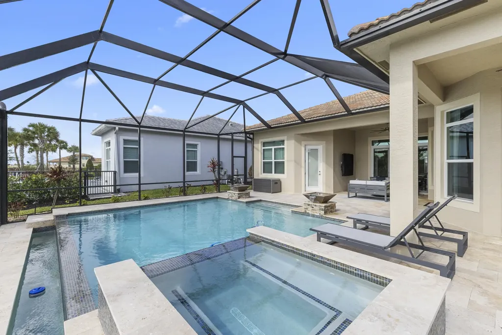 8765 SW Flutto Way Port St Lucie FL 34987