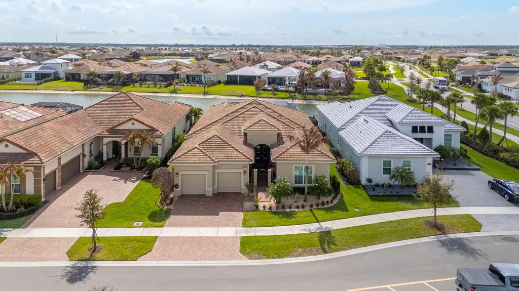 8765 SW Flutto Way Port St Lucie FL 34987