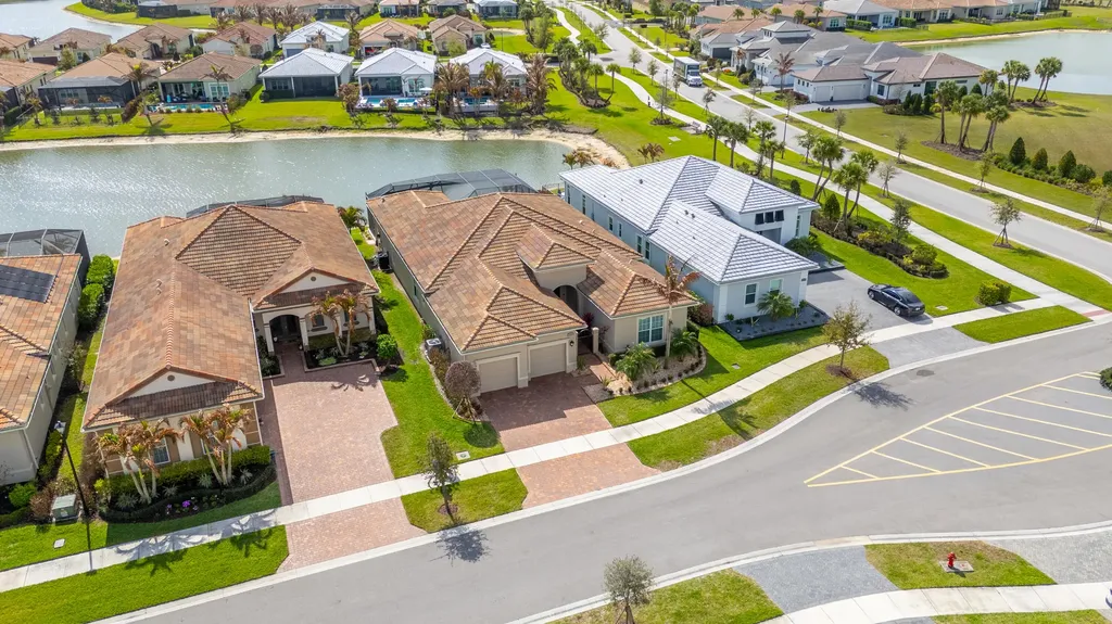 8765 SW Flutto Way Port St Lucie FL 34987