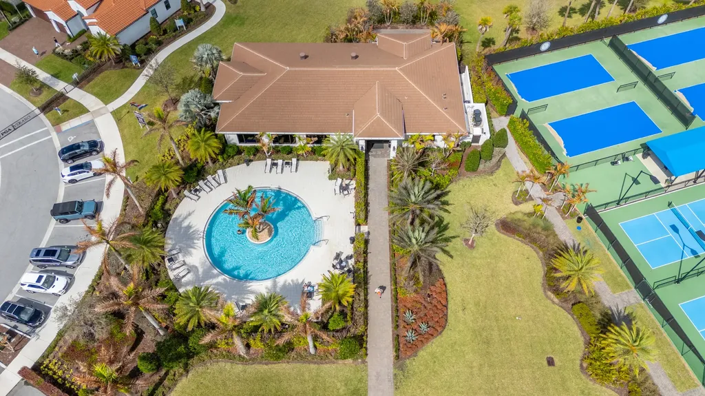 8765 SW Flutto Way Port St Lucie FL 34987