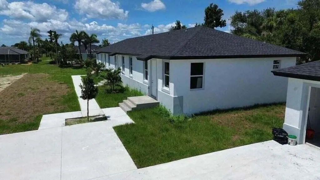 260 W Rotonda Boulevard W Rotonda West FL 33947