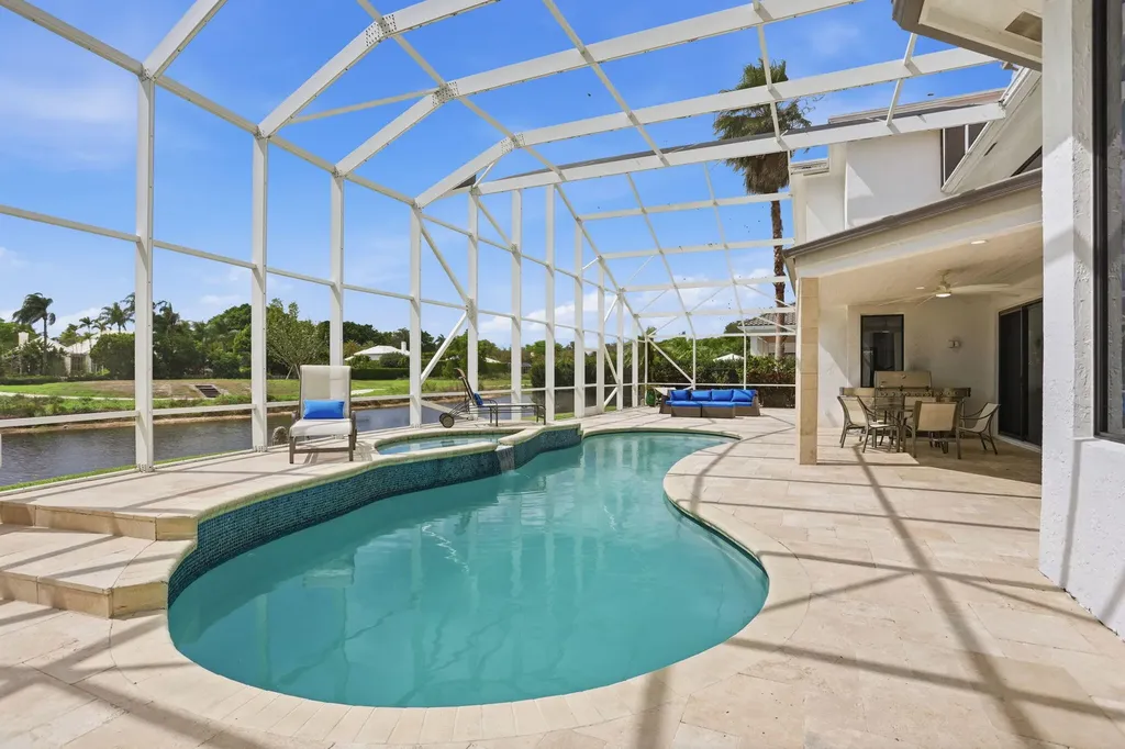 11180 Isle Brook Court Wellington FL 33414