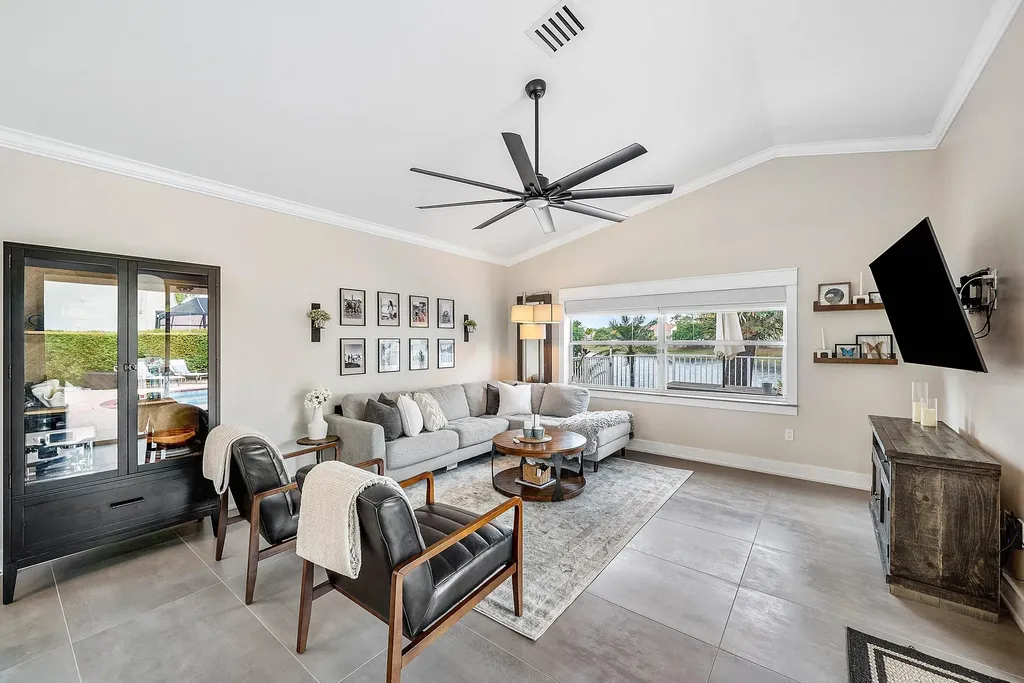 7505 NW 65th Lane Parkland FL 33067