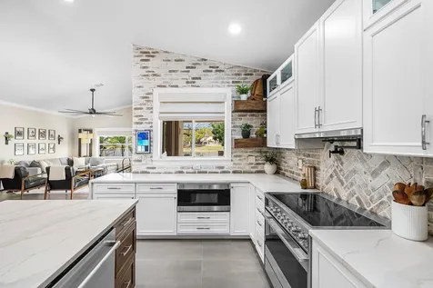7505 NW 65th Lane Parkland FL 33067