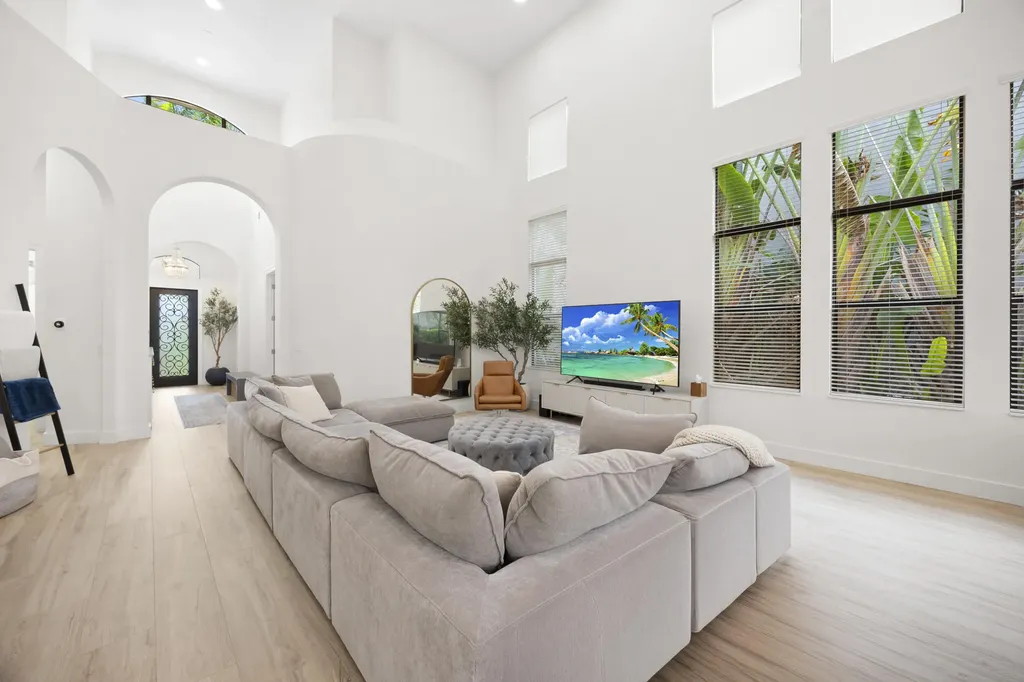 3517 Collonade Drive Wellington FL 33449