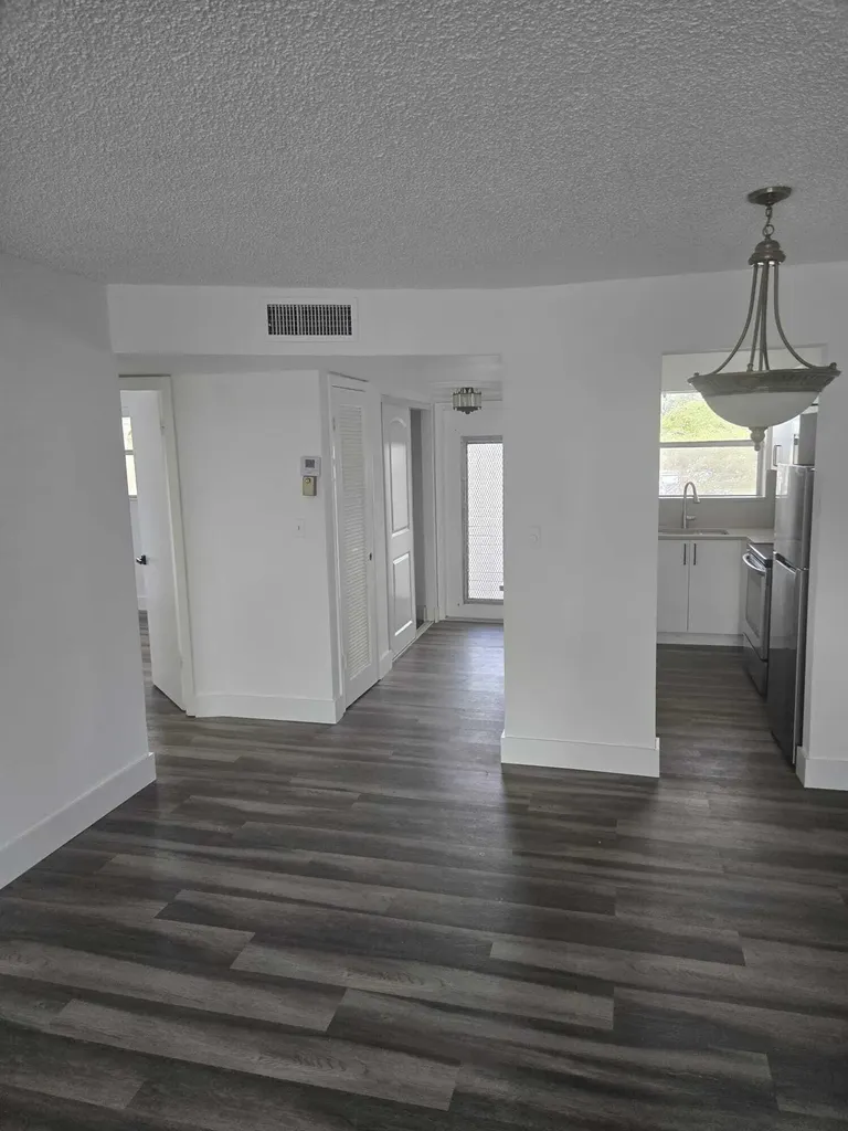 8305 Sunrise Lakes Boulevard Sunrise FL 33322