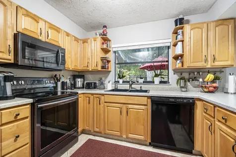 4966 NW 6th Street Coconut Creek FL 33063